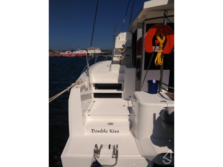 Bali 4.1 - Yacht Charter Sailica