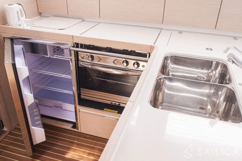 Elan 45 Impression - Yacht Charter Sailica