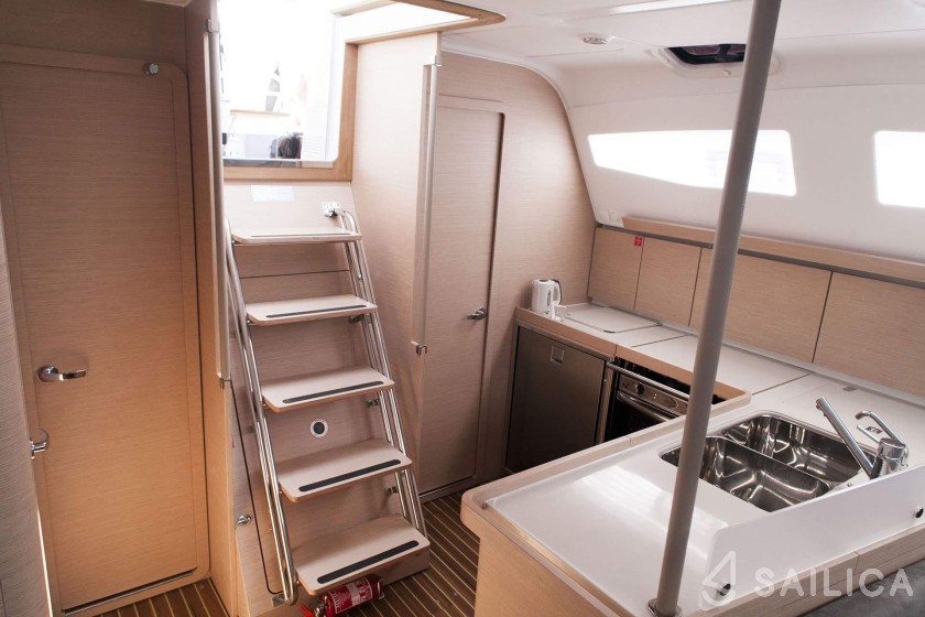 Elan 45 Impression - Yacht Charter Sailica