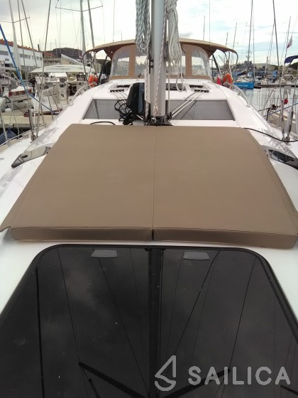 Elan 45 Impression - Yacht Charter Sailica