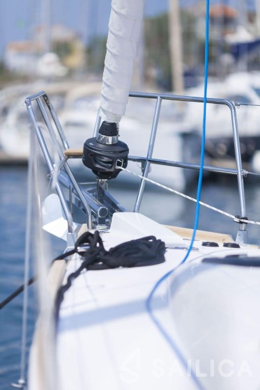Elan 45 Impression - Yacht Charter Sailica