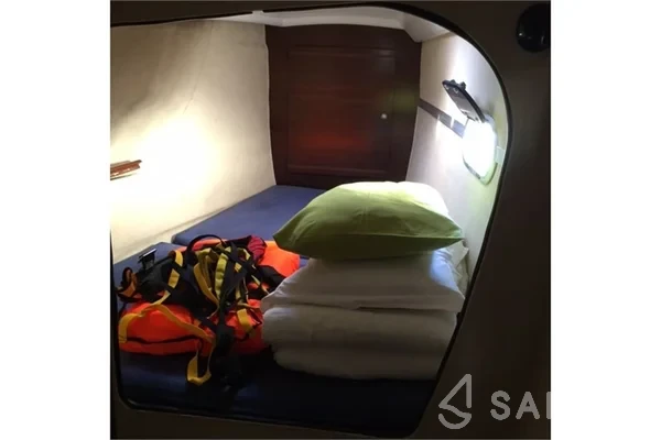 Lavezzi 40 - Yacht Charter Sailica