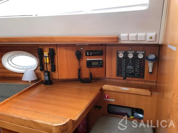 Elan 434 Impression - Yacht Charter Sailica