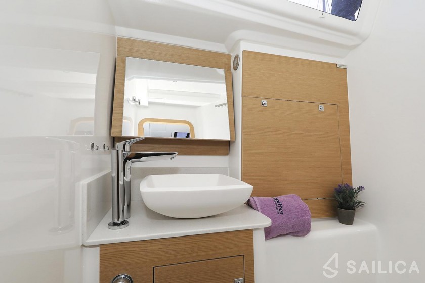 Dufour 460 GL - Yacht Charter Sailica