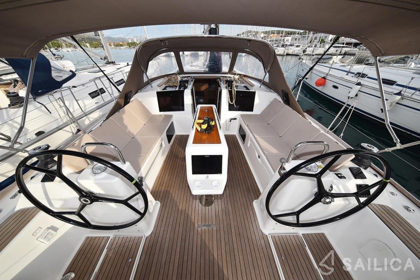 Dufour 460 GL - Yacht Charter Sailica
