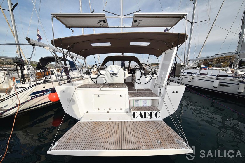 Dufour 460 GL - Yacht Charter Sailica