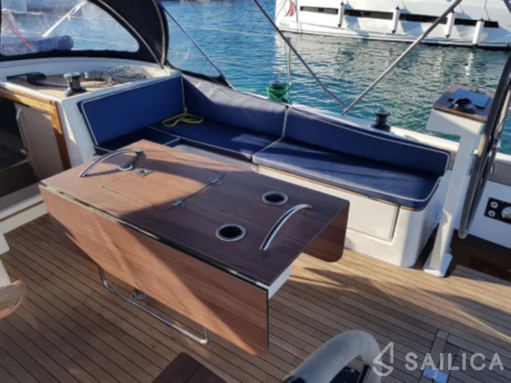 D&D Kufner 54 - Yacht Charter Sailica