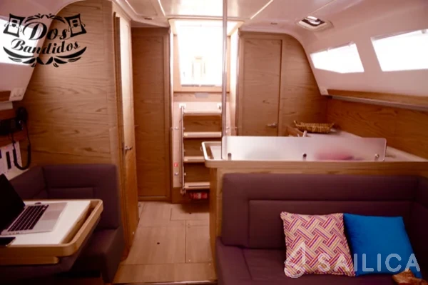 Elan 40 Impression - Yacht Charter Sailica