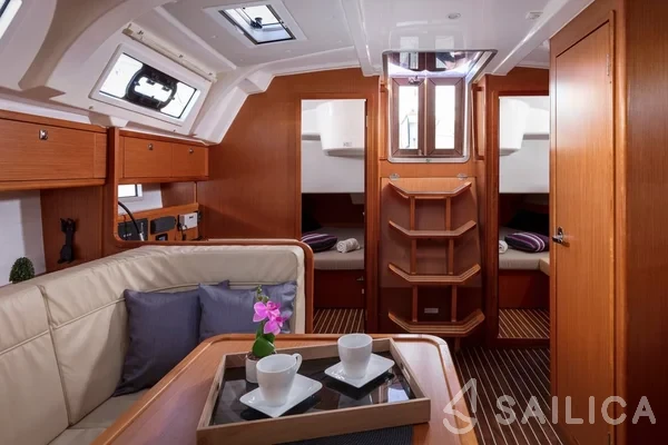 Bavaria 41 Cruiser - Yacht Charter Sailica