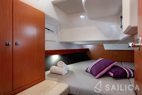 Bavaria 41 Cruiser - Yacht Charter Sailica