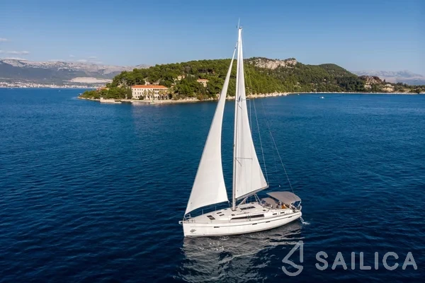 Bavaria 51 Cruiser - Yacht Charter Sailica