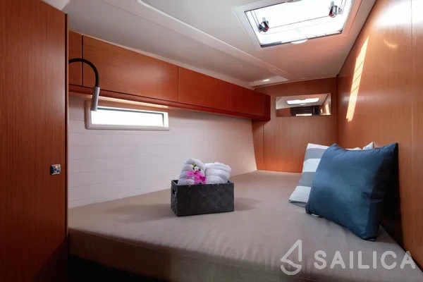 Bavaria 51 Cruiser - Yacht Charter Sailica