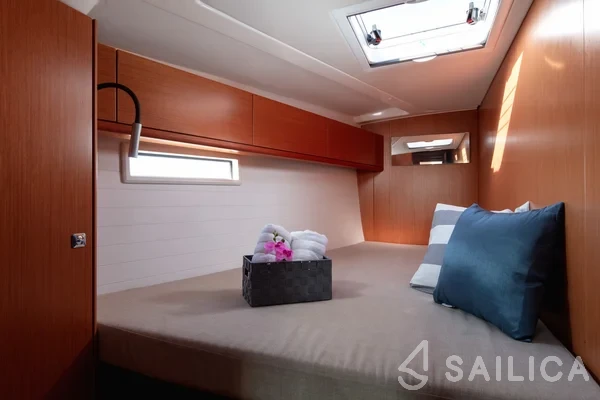 Bavaria 51 Cruiser - Yacht Charter Sailica