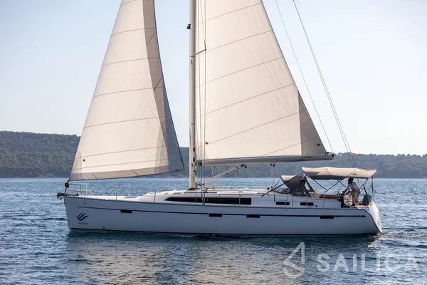 Bavaria 51 Cruiser - Yacht Charter Sailica