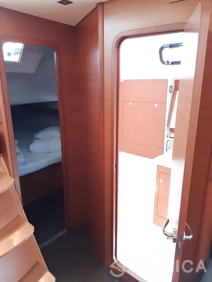 Dufour 460 GL - Yacht Charter Sailica