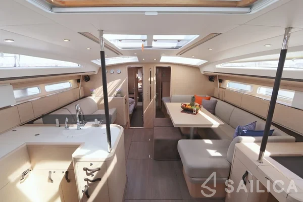 Jeanneau 58 - Yacht Charter Sailica