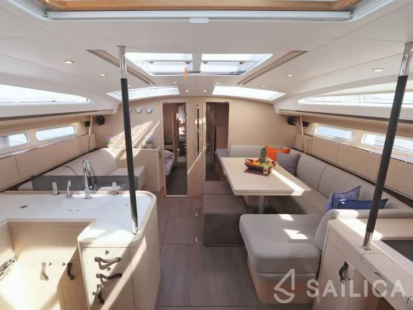Jeanneau 58 - Yacht Charter Sailica