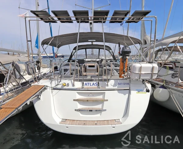 Jeanneau 58 - Yacht Charter Sailica