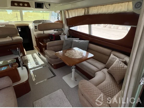 Prestige 46 Fly - Yacht Charter Sailica