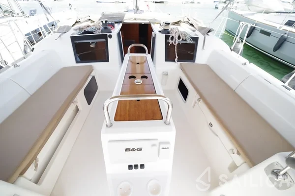 Dufour 460 GL - Yacht Charter Sailica