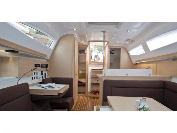 Elan 40 Impression - Yacht Charter Sailica