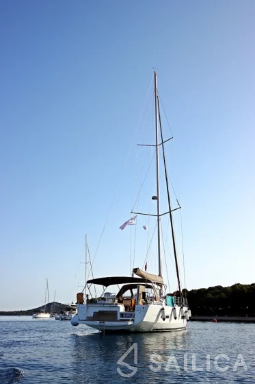 Dufour 56 Exclusive - Yacht Charter Sailica