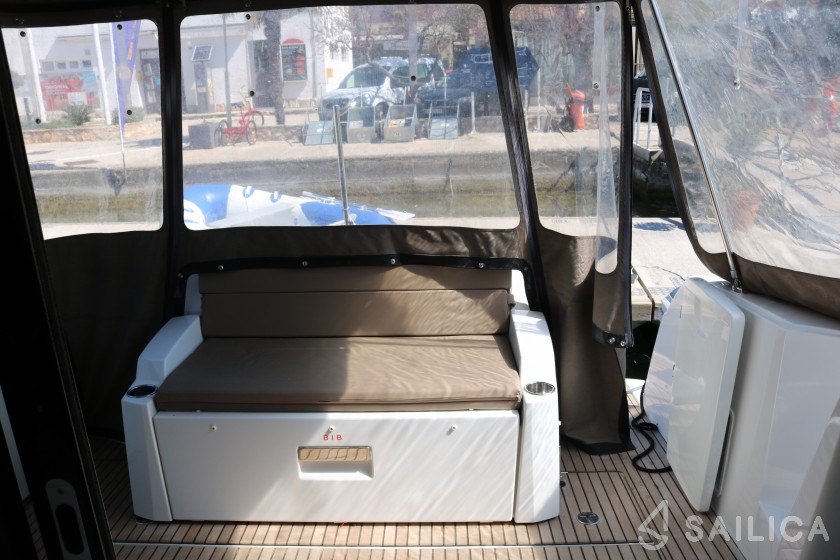 Jeanneau NC-11 - Yacht Charter Sailica