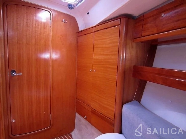 Bavaria 39 Cruiser - Yacht Charter Sailica