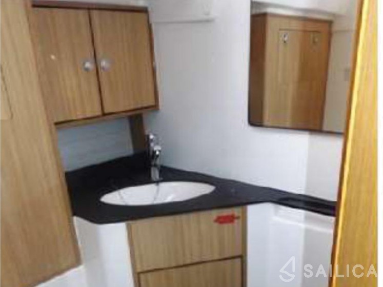 Bavaria Cruiser 45 - Yacht Charter Sailica