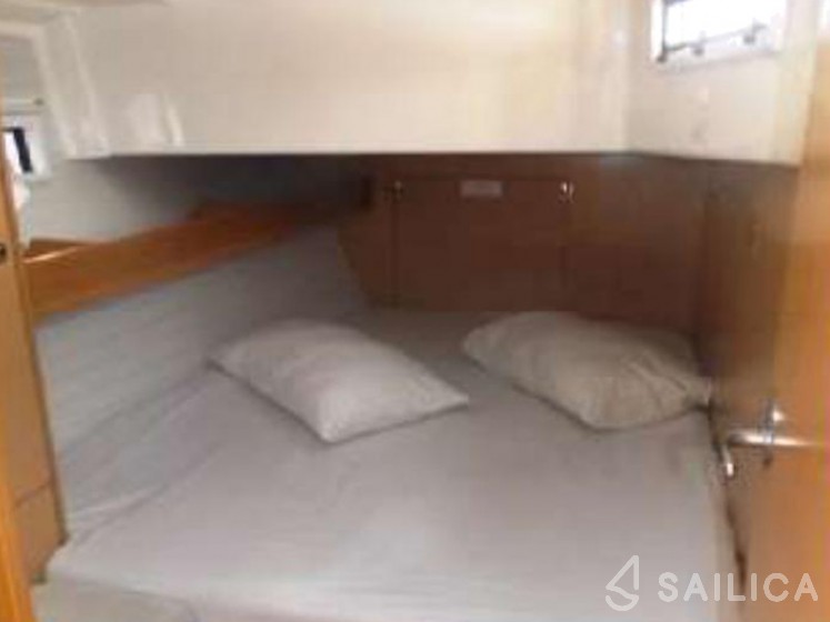 Bavaria Cruiser 45 - Yacht Charter Sailica