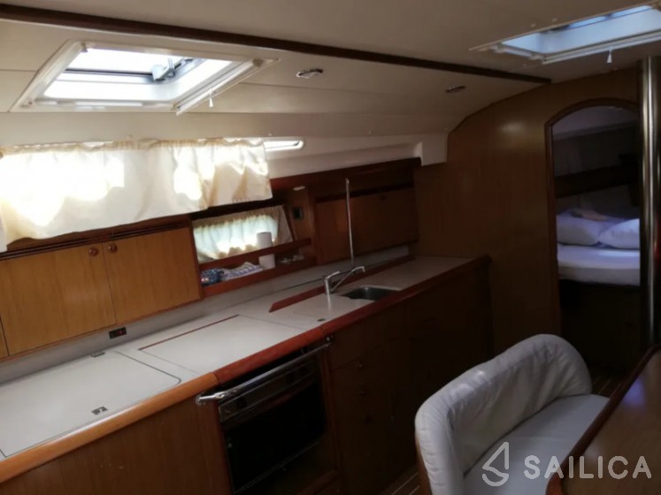 Sun Odyssey 45 - Yacht Charter Sailica
