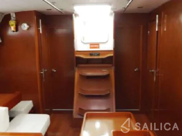 Oceanis 50 Family - Yacht Charter Sailica