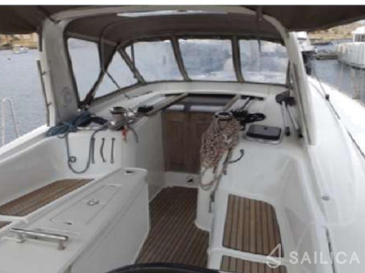 Oceanis 50 Family - Yacht Charter Sailica