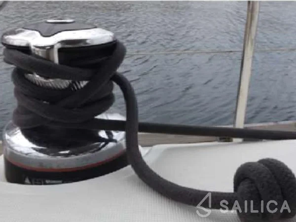 Oceanis 50 Family - Yacht Charter Sailica