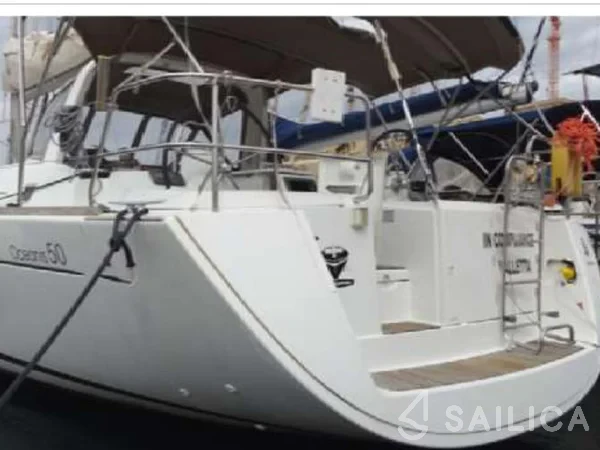 Oceanis 50 Family - Yacht Charter Sailica