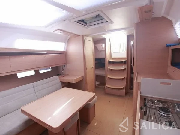 Dufour 382 GL - Yacht Charter Sailica