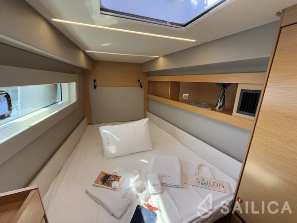 Nautitech 46 Fly - Yacht Charter Sailica