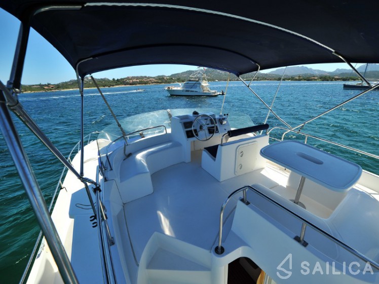 Maryland 37 - Yacht Charter Sailica