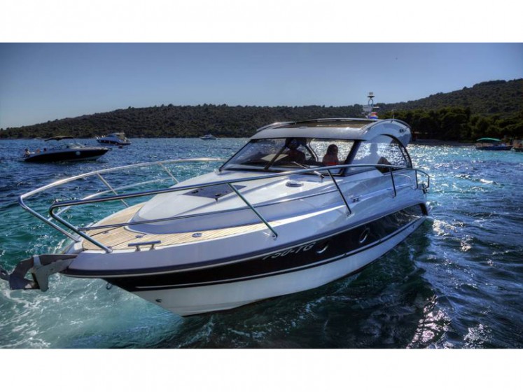 Grandezza 27 OC - Yacht Charter Sailica