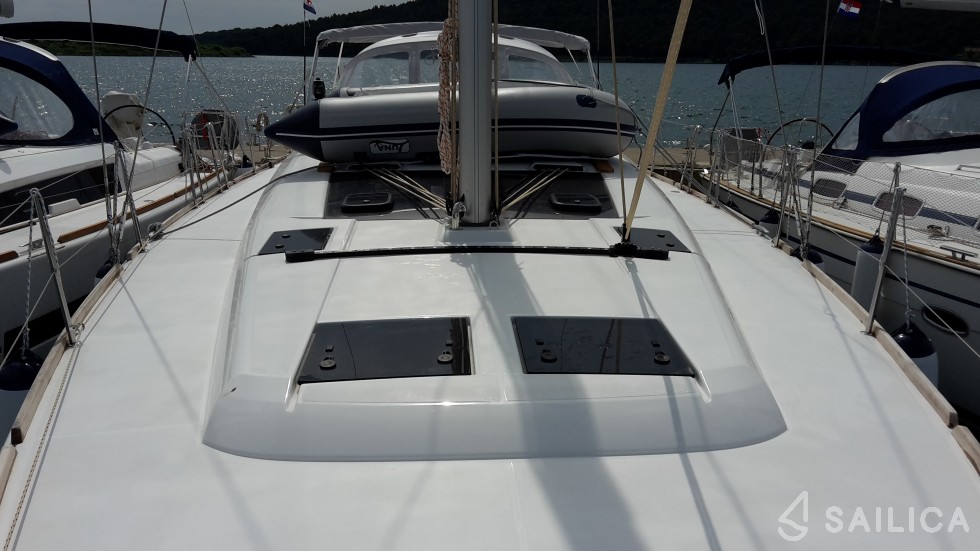 Dufour 460 Grand Large - Yacht Charter Sailica