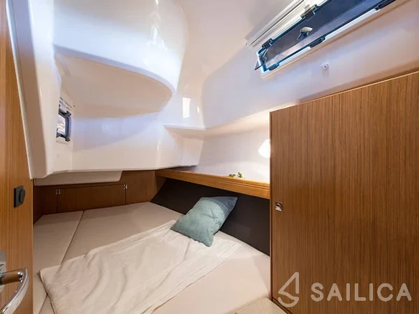 Bavaria 37 Cruiser - Yacht Charter Sailica