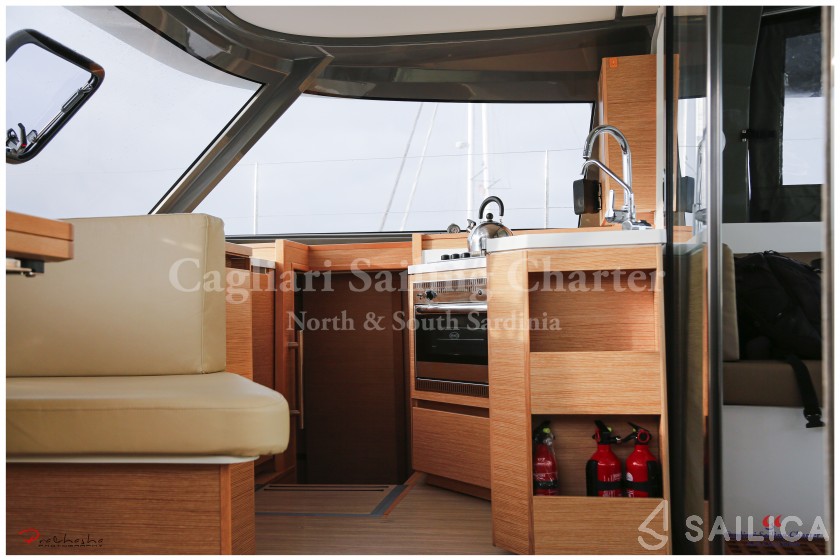Nautitech Open 40 - Yacht Charter Sailica