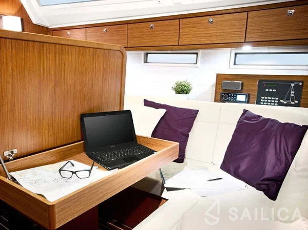 Bavaria 46 Cruiser - Yacht Charter Sailica