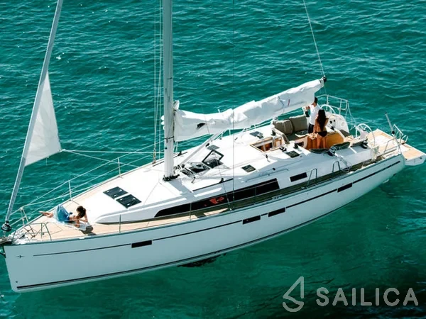 Bavaria 46 Cruiser - Yacht Charter Sailica