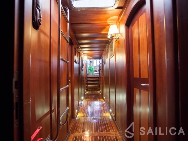 Gulet - Yacht Charter Sailica
