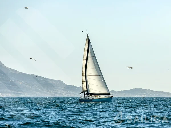 Oceanis 41.1 - Yacht Charter Sailica