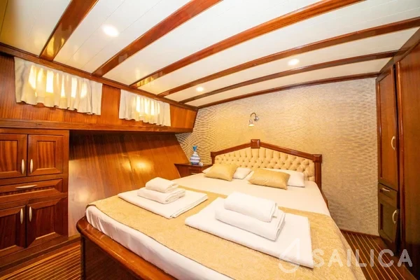 Gulet - Yacht Charter Sailica