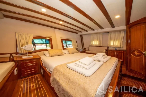 Gulet - Yacht Charter Sailica