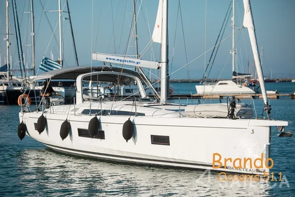 Oceanis 51.1 - Yacht Charter Sailica
