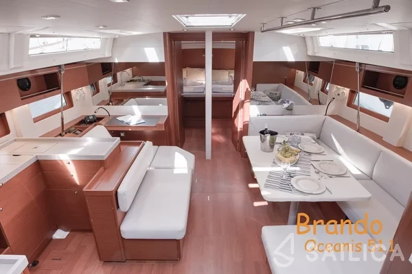 Oceanis 51.1 - Yacht Charter Sailica